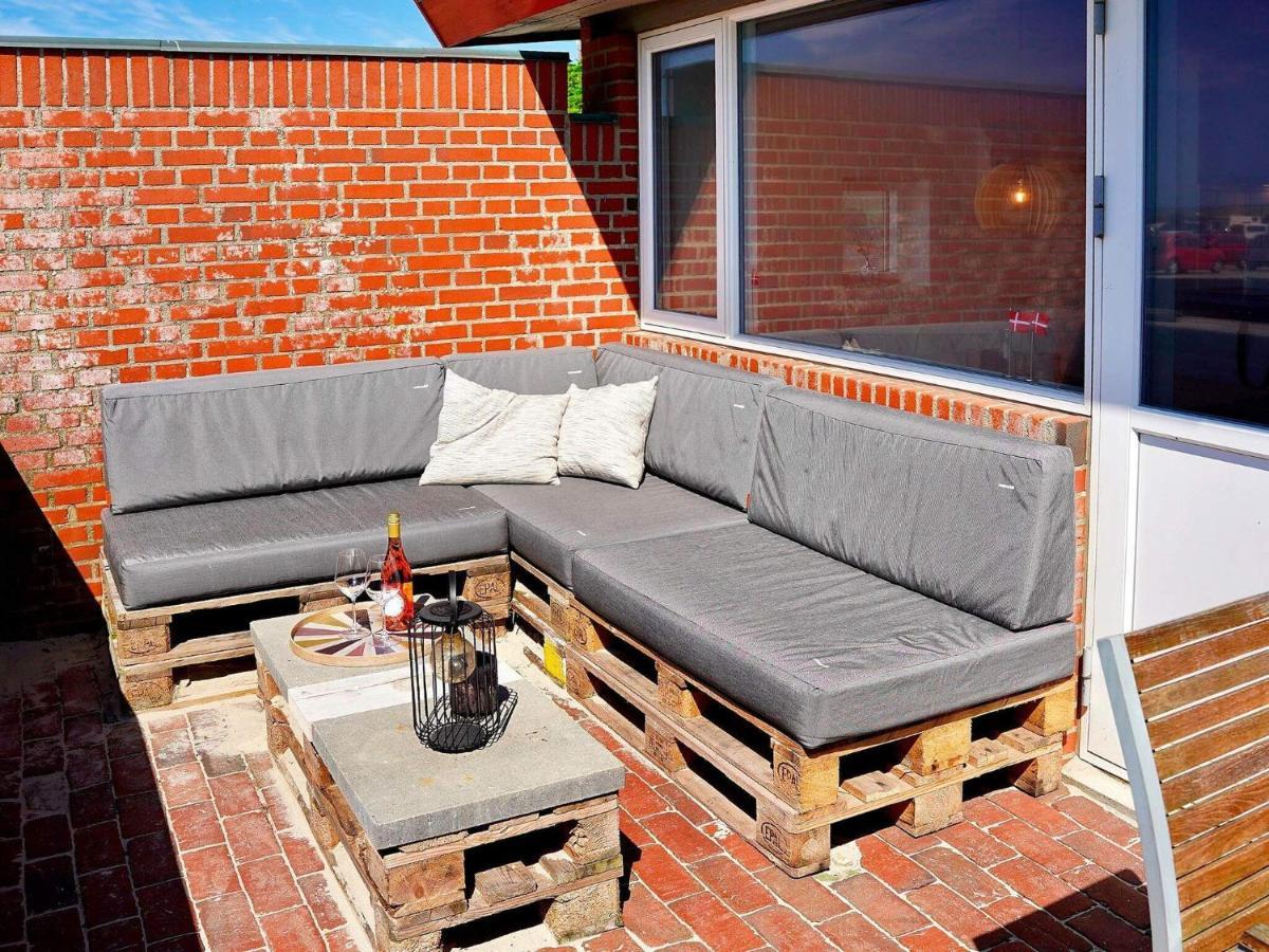 5 Person Holiday Home In Henne Henne Strand Exterior photo